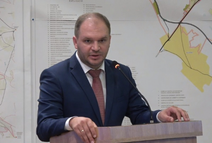 Referendumul pentru demiterea primarului suspendat Dorin Chirtoaca va avea loc pe 19 noiembrie. CMC a stabilit data Referendumul pentru demiterea primarului suspendat Dorin Chirtoaca va avea loc pe 19 noiembrie. CMC a stabilit data