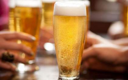 Localurile din Chisinau unde poti savura cea mai delicioasa bere! Iata unde poti merge sa te relaxezi alaturi de cei dragi - FOTO Localurile din Chisinau unde poti savura cea mai delicioasa bere! Iata unde poti merge sa te relaxezi alaturi de cei dragi - FOTO