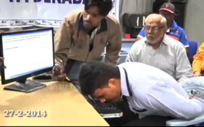 Un indian a stabilit un record de rapiditate in a scrie pe computer cu nasul. Cum a reusit. VIDEO Un indian a stabilit un record de rapiditate in a scrie pe computer cu nasul. Cum a reusit. VIDEO