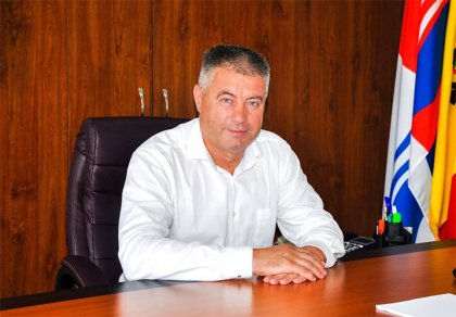 Liberalii raman cu 9 deputati. Inca un parlamentar a anuntat ca paraseste fractiunea PL. Ogor: "Sa nu caute vinovati in alta parte, pentru ca ei sunt chiar in varful Partidului Liberal" Liberalii raman cu 9 deputati. Inca un parlamentar a anuntat ca paraseste fractiunea PL. Ogor: "Sa nu caute vinovati in alta parte, pentru ca ei sunt chiar in varful Partidului Liberal"