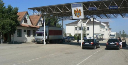 Atentie daca iesiti sau intrati in tara, s-ar putea forma cozi! Politia de frontiera anunta ca sistemul IT nu functioneaza normal din cauza conditiilor meteo Atentie daca iesiti sau intrati in tara, s-ar putea forma cozi! Politia de frontiera anunta ca sistemul IT nu functioneaza normal din cauza conditiilor meteo