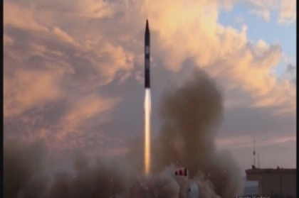Iranul a testat cu succes o racheta balistica - VIDEO