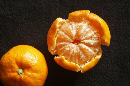 O fetita de 12 ani a mancat o mandarina, iar apoi a murit. Greseala pe care a facut-o micuta