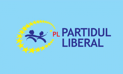 Sediul PL din Floresti, incendiat: "Flacarile puse intentionat au mistuit toate incaperile, distrugand actele, mobilierul, aparatele tehnice, drapelul RM si al UE" Sediul PL din Floresti, incendiat: "Flacarile puse intentionat au mistuit toate incaperile, distrugand actele, mobilierul, aparatele tehnice, drapelul RM si al UE"