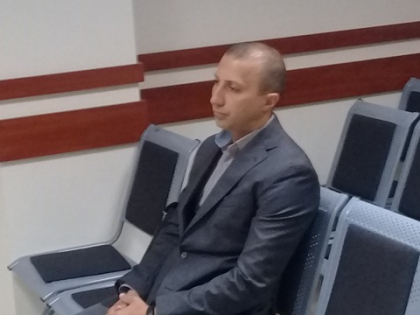 Curtea de Apel examineaza recursul avocatilor lui Igor Gamretki: acestia au atacat sentinta, prin care fostul sef al directiei municipale transport a fost condamnat la 2 ani de inchisoare - FOTO Curtea de Apel examineaza recursul avocatilor lui Igor Gamretki: acestia au atacat sentinta, prin care fostul sef al directiei municipale transport a fost condamnat la 2 ani de inchisoare - FOTO