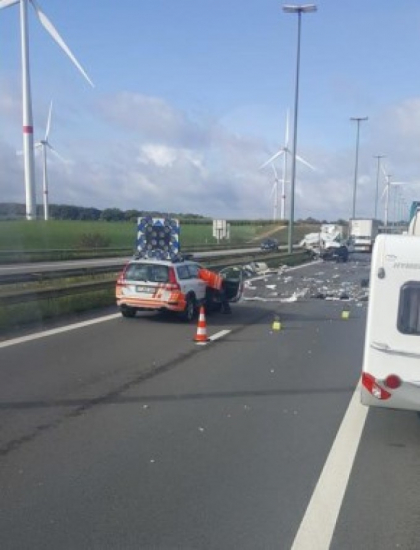Opt romani, implicati intr-un accident grav, in Belgia. Trei sunt in stare grava Opt romani, implicati intr-un accident grav, in Belgia. Trei sunt in stare grava
