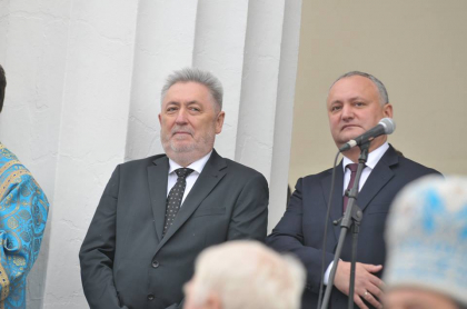 Liturghia de Hramul orasului. La ceremonie au venit seful statului si primarul interimar, Nistor Grozavu - GALERIE FOTO