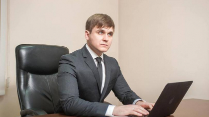 Salariu de doua ori mai mic pentru actualul sef al Moldtelecom. Ce venituri si bunuri declara Dan Mitriuc - Anticoruptie.md Salariu de doua ori mai mic pentru actualul sef al Moldtelecom. Ce venituri si bunuri declara Dan Mitriuc - Anticoruptie.md