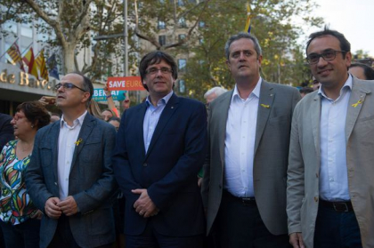 Spania, acuzata de practici antidemocratice: Carles Puigdemont este si va ramane liderul Cataloniei Spania, acuzata de practici antidemocratice: Carles Puigdemont este si va ramane liderul Cataloniei
