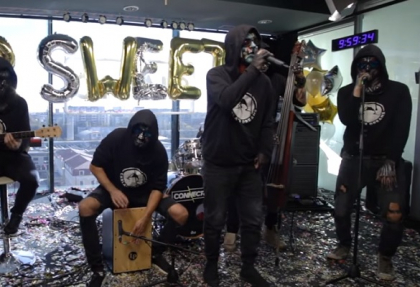 Baietii de la Carla"™s Dreams au cantat cateva versuri dintr-o piesa nelansata. Cum suna cantecul care inca nu are nume