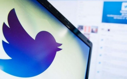 Un tanar de 20 de ani a fost arestat pe loc dupa ce a scris mesajul pe Twitter: "100 de retweeturi si impusc un trecator". Un tanar de 20 de ani a fost arestat pe loc dupa ce a scris mesajul pe Twitter: "100 de retweeturi si impusc un trecator".