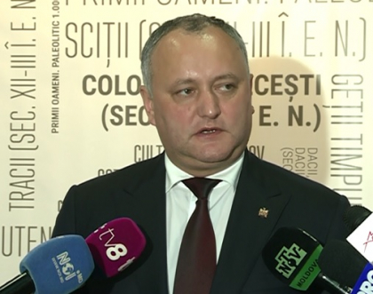 Dodon, despre istoria pe care o invata copiii sai la un liceu cu predare in limba romana: "Cu regret, istoria altui stat. Dupa alegerile parlamentare de anul viitor, va fi Istoria Moldovei, va promit"