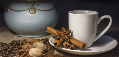 Trucuri sanatoase care iti transforma cafeaua intr-un desert delicios