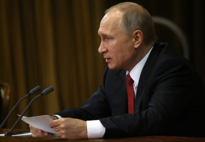 Putin le cere companiilor ruse sa fie pregatite pentru cresterea productiei de razboi