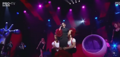 Diana Brescan, in etapa urmatoare la Vocea Romaniei. Vezi cum a evoluat tanara interpreta - VIDEO Diana Brescan, in etapa urmatoare la Vocea Romaniei. Vezi cum a evoluat tanara interpreta - VIDEO