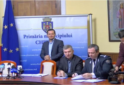 URMARESTE LIVE. Sedinta saptamanala a serviciilor primariei Chisinau din 27 noiembrie 2017 URMARESTE LIVE. Sedinta saptamanala a serviciilor primariei Chisinau din 27 noiembrie 2017