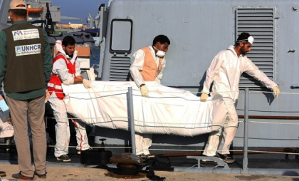 Sfarsit tragic pentru 31 de migranti, care au murit mancati de rechini: isi doreau sa ajunga in Italia Sfarsit tragic pentru 31 de migranti, care au murit mancati de rechini: isi doreau sa ajunga in Italia