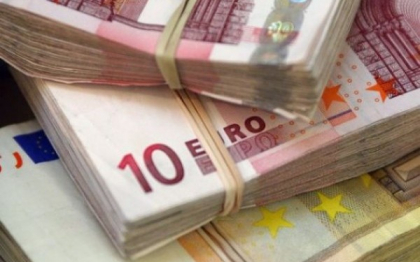 O femeie din Italia a gasit o avere intr-un seif, insa cu 3 ani prea tarziu. Ce s-a intamplat cu banii O femeie din Italia a gasit o avere intr-un seif, insa cu 3 ani prea tarziu. Ce s-a intamplat cu banii