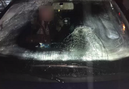 Un batran care traversa neregulamentar a fost lovit mortal de o masina pe o strada din capitala - FOTO Un batran care traversa neregulamentar a fost lovit mortal de o masina pe o strada din capitala - FOTO