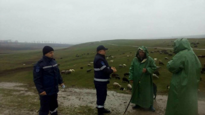 Un baietel de 10 ani Telenesti este cautat de salvatori si politisti: a plecat ieri de acasa si nu s-a mai intors
