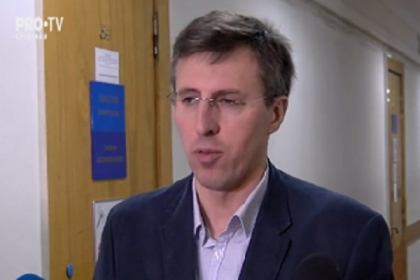 URMARESTE LIVE. O noua sedinta in cazul primarului suspendat, Dorin Chirtoaca. Igor Gamretki, unul dintre martorii din dosar, prezent in sala de judecata URMARESTE LIVE. O noua sedinta in cazul primarului suspendat, Dorin Chirtoaca. Igor Gamretki, unul dintre martorii din dosar, prezent in sala de judecata