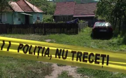 11 ani si jumatate de inchisoare pentru barbatul din Glodeni care si-a omorat vecinul in bataie, dupa ce l-a prins in dormitor cu fosta sa sotie 11 ani si jumatate de inchisoare pentru barbatul din Glodeni care si-a omorat vecinul in bataie, dupa ce l-a prins in dormitor cu fosta sa sotie