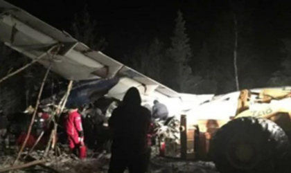 Avion cu 25 de persoane la bord s-a prabusit in Canada. Mai multi raniti