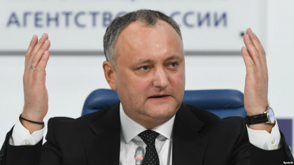 Igor Dodon va fi din nou suspendat? Presedintele anunta ca nu va semna decretele de numire a noilor membri ai Guvernului: "Locul unora e la racoare, nu in fotolii de vicepremier" Igor Dodon va fi din nou suspendat? Presedintele anunta ca nu va semna decretele de numire a noilor membri ai Guvernului: "Locul unora e la racoare, nu in fotolii de vicepremier"