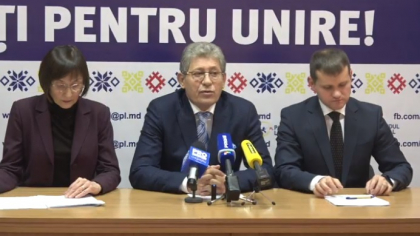 Ghimpu, despre noii ministri anuntati de Plahotniuc: "Au venit doi fosti premieri, in acest guvern mai lipsesc cel putin inca doi fosti premieri"