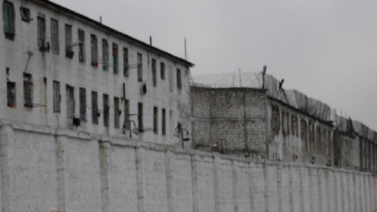 O femeie a mers la penitenciarul Cricova pentru a-si vedea iubitul, care este detinut acolo, insa acum risca si ea sa stea la puscarie. Ce ar fi incercat sa faca
