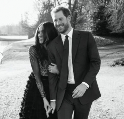 Logodna Printului Harry. Cat a costat rochia imbracata de Meghan Markle