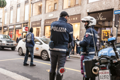 Un moldovean, arestat in Italia pentru ca s-a dat drept roman. Ce a incercat sa faca