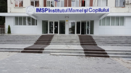 Ministerul Sanatatii si Institutul Mamei si Copilului s-au autosesizat in cazul tinerei care ar fi nascut singura in toaleta spitalului: "Toate persoanele care se pot face vinovate vor fi sanctionate"