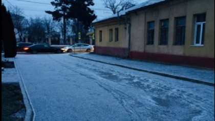 A inceput sa fulguiasca in capitala. Ce temperaturi vom avea astazi - FOTO