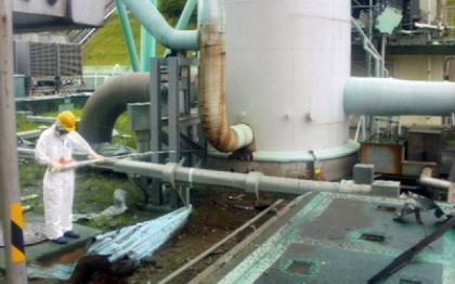 Apa de la Fukushima va fi deversata in ocean. Zilnic, 400 de tone de apa sunt contaminate radioactiv Apa de la Fukushima va fi deversata in ocean. Zilnic, 400 de tone de apa sunt contaminate radioactiv