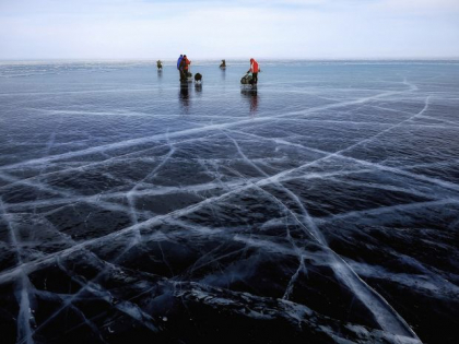 Cercetatorii, in alerta. Ce se intampla cu cel mai adanc lac din lume Cercetatorii, in alerta. Ce se intampla cu cel mai adanc lac din lume