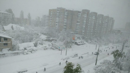 Ghetus pe drumuri si temperaturi de pana la minus 15 grade. Cum va fi vremea astazi, dar si in urmatoarele zile. Prognoza meteo - FOTO