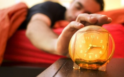 ORA DE VARA 2014: Moldova trece in noaptea de sambata spre duminica la ora oficiala de vara. Cum potrivim ceasurile