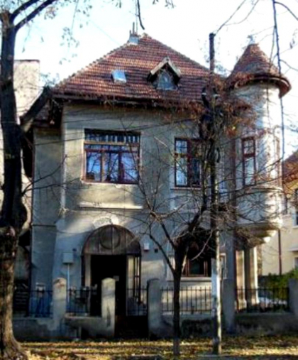 Un pensionar lasa gratuit o vila in Bucuresti. Cu o conditie