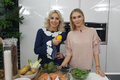 Olia Tira, invitata Silviei Petrov, la emisiunea Gusturile se discuta. Vezi cum s-a descurcat vedeta in bucatarie - VIDEO Olia Tira, invitata Silviei Petrov, la emisiunea Gusturile se discuta. Vezi cum s-a descurcat vedeta in bucatarie - VIDEO