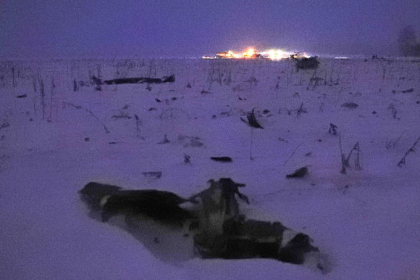 Imagini de la locul tragediei aeriene din Rusia. Marturiile celor care au vazut avionul cazand: "Ferestrele s-au cutremurat. Am vazut cadavre sub zapada"
