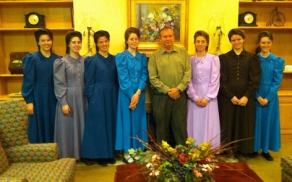 Un barbat casatorit simultan cu trei femei a cerut in instanta custodia copiilor sai. Cati urmasi are fostul credincios mormon
