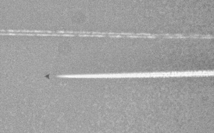 OZN in America. Expertii in aviatie sunt bulversati de imaginea unui obiect zurator neidentificat OZN in America. Expertii in aviatie sunt bulversati de imaginea unui obiect zurator neidentificat