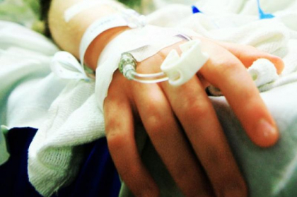 Doi copii, de 6 si 14 ani, din Cahul, transportati in stare grava la spital, dupa ce s-au intoxicat cu gaz Doi copii, de 6 si 14 ani, din Cahul, transportati in stare grava la spital, dupa ce s-au intoxicat cu gaz