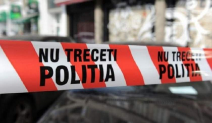 O mama s-a intors de la munca si si-a gasit fiica de 25 de ani, strangulata in propriul apartament din capitala O mama s-a intors de la munca si si-a gasit fiica de 25 de ani, strangulata in propriul apartament din capitala