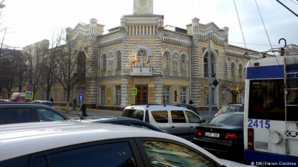 Dorin Chirtoaca si Renato Usatii il blocheaza pe Plahotniuc cu alegeri anticipate - Deutsche Welle