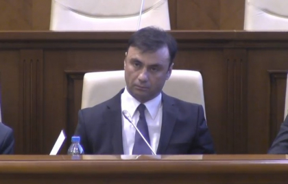 Motivul pentru care Vitalie Pirlog si-a dat demisia din functia de director SIS: vrea sa revina la INTERPOL