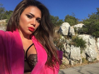 Dezvaluiri in cazul Anastasiei Cecati, tanara care a fost omorata de iubitul ei, dupa care acesta s-a aruncat de la etajul 7. Familia vedetei vorbeste despre crima - Spynews.ro Dezvaluiri in cazul Anastasiei Cecati, tanara care a fost omorata de iubitul ei, dupa care acesta s-a aruncat de la etajul 7. Familia vedetei vorbeste despre crima - Spynews.ro