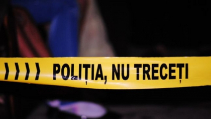 Caz tragic intr-o localitate din Glodeni. Un barbat de 33 de ani a mers in vizita la fratele sau, iar cand a intrat in casa l-a gasit pe acesta fara suflare: avea urme de moarte violenta