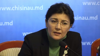 Silvia Radu, suparata pe consilieri ca nu au votat proiectul privind cumpararea a 50 de autobuze: "Problema autobuzelor nici nu a fost discutata din cauza protestelor politice" Silvia Radu, suparata pe consilieri ca nu au votat proiectul privind cumpararea a 50 de autobuze: "Problema autobuzelor nici nu a fost discutata din cauza protestelor politice"